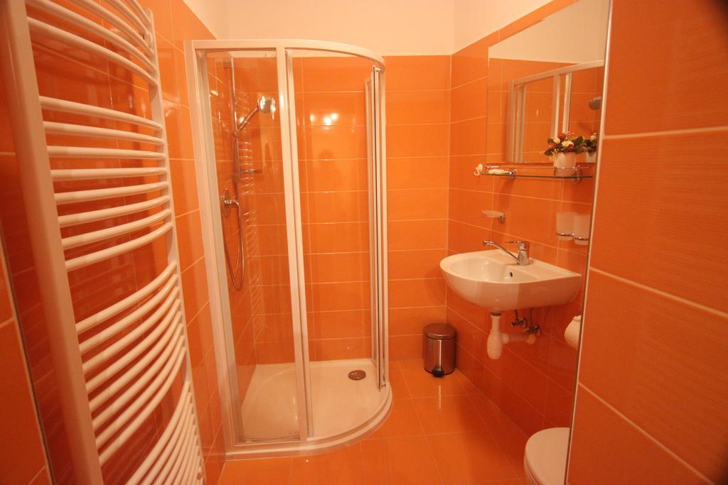 Hotel Pelikan Třeboň 客房 照片