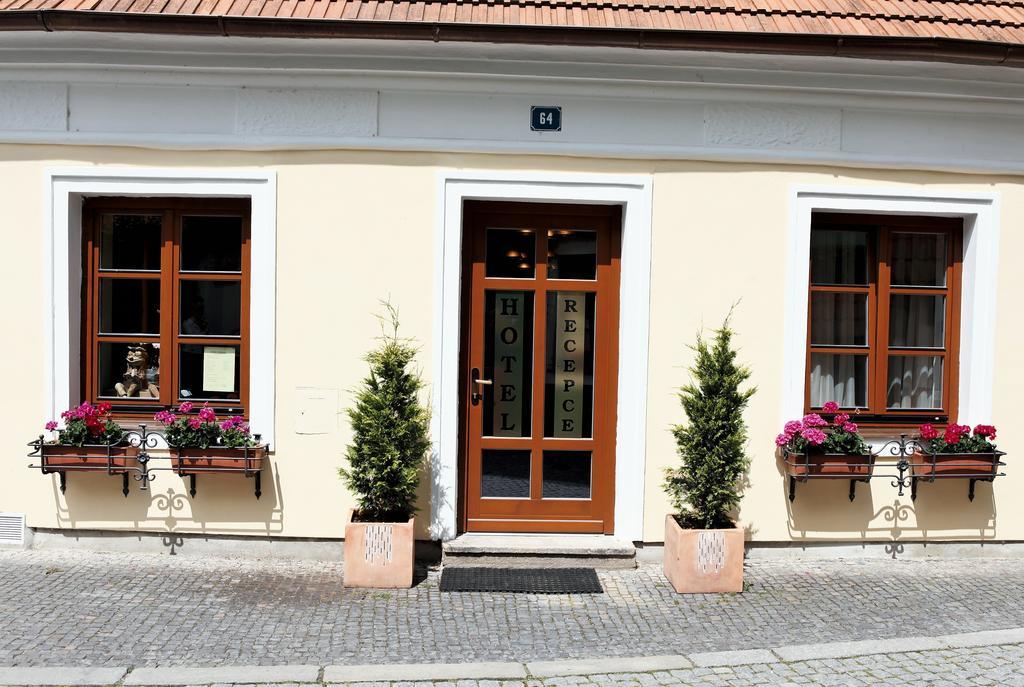 Hotel Pelikan Třeboň 外观 照片