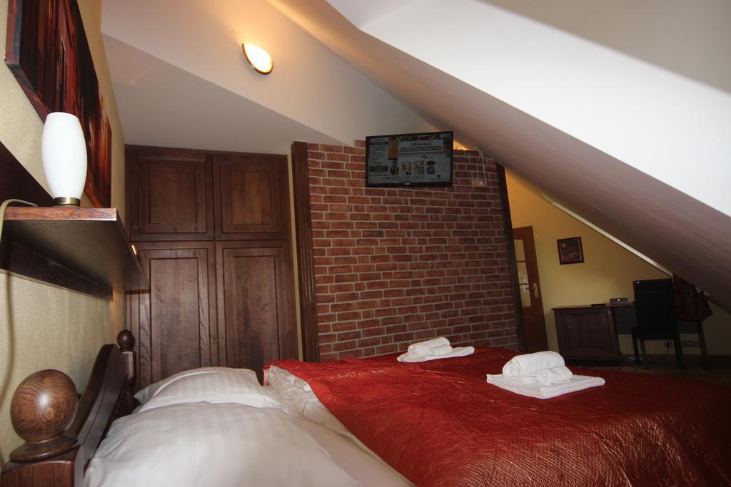 Hotel Pelikan Třeboň 外观 照片